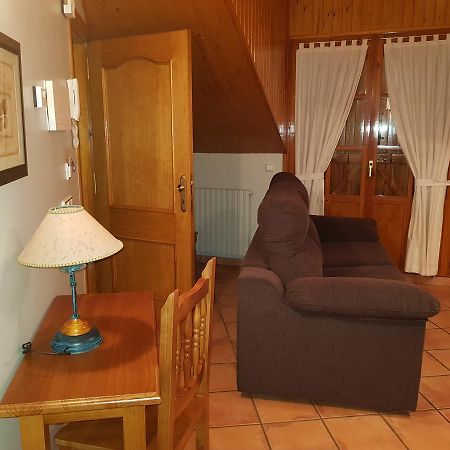 Aparta-Hotel Puertolas Escuer Exteriör bild